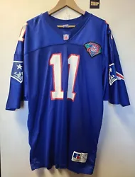This jersey is the ultimate collectible for football enthusiasts who admire the legendary quarterback Drew Bledsoe. Its...