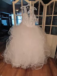 Brand new with tags, excellent condition
