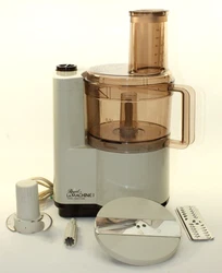 Regal La Machine 1 Food Processor Model V 813. Made in France France.