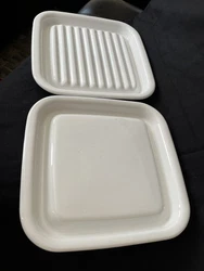 Corning Ware MW-2, MR-2 Microwave Rack & Browning Grill Tray-both/set. These are used, couple of scratches from storage...