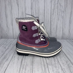 Girls Size 2 Sorel Purple Boots EUC.