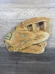 Vintage Mizuno MM5050 Professional Model Baseball Glove Steerhide Leather RHT.