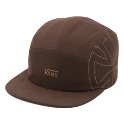 Inspired by Independents iconic cross logo, the Vans x Independent 5-Panel Camper Hat is a 100% cotton 5-panel camper...