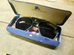 Here is a nice old pair of glacier glasses that have survived unused for many years. In the original case with...