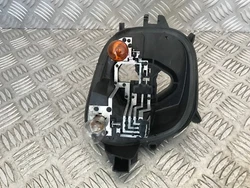 Platine Feu Porte Ampoule Lampe Arrière Gauche - PEUGEOT 208 I (1) Phase II (2) - De 04-2015. 9H00-12H00 /...