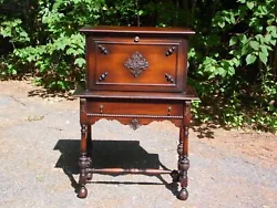 This desk is a spectacular multi-functional piece of furniture.
