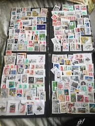France plus de 200 timbres sur fragment oblitéré toute époque voir les photos (avec doubles)