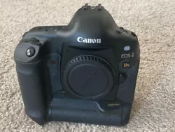 A little dusty. I bought it from BH Photo years ago. I lost interest in photography and havent shot photos for a while.
