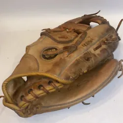 Wilson A9820 Leather Men’s Baseball Glove 12