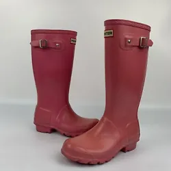 Comes exactly as pictured. See all pictures for a closer look. Ships out quick! HUNTER Womens Boots Gloss Pink Tall...
