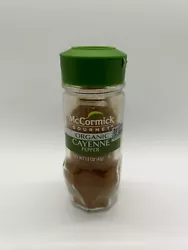 McCormick Gormet Ground Organic Cayenne Pepper Green Glass Spice 1.5 Oz. Bottle. This is an open, used, and/or expired...