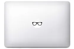 Magnifique stickerLunettes pour MacBook. Donnez une touche de fun à votre MacBook ou votre iPad grace à cesticker...