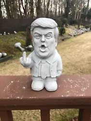 Donald Trump Statue.