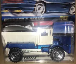 1997 Hot Wheels Oshkosh P-Series Snow Plow Truck Collector #765 Die Cast 1/64  