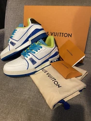 trainers Upcycling louis vuitton Édition Limitée. Je vends une paire de Louis Vuitton Trainers Upcycling en édition...