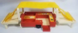 Vintage Fisher Price Little People Pop Up Camper Canvas Yellow #992 1979.