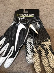 Nike Vapor knit Football Receiver Gloves. Adult Large. Brand NewSmoke free home