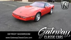 Gateway Classic Cars of Detroit is proud to present this 1990 Chevrolet Corvette ZR-1. The ZR-1 is the top dog in the...