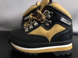 Shoe Size: Toddler Size 5 M. - These boots are in very good condition! - Very minor creasing throughout the front &...