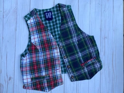 Vintage GAP plaid vest unisex kids size S. This was the coolest vest~ double sided fabric , Stored in a cedar closet ,...