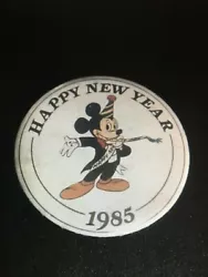 Vintage Disney Happy New Year 1985 ~ Mickey Mouse ~ Button Pin. 