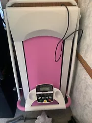 treadmill. Condition is New. Shipped with USPS Ground Advantage.