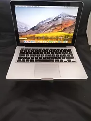 MacBook Pro année mi 2010. Choc angle écran gauche.