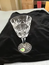 Waterford Crystal - ASHLINGClaret glasses Set of 4Never used - still in tissue (except for pic)& original boxHolds 4oz...