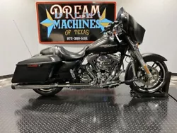 BOOK VALUE $19,465  SHIPPING, FINANCING AND EXTENDED WARRANTY MAY BE AVAILABLE. YOU ARE LOOKING AT A 2016 HARLEY...