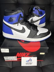 Size 11 - Jordan 1 Retro High OG x Fragment Design 2014. For sale is a GORGEOUS piece of Jordan History. Size 11 2014...