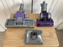 Power Brush Pet Vacuum Cleaner. Color: Purple.