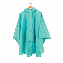 A gift by Izzy and Oliver is a gift from the heart. This hooded rain poncho is stylish yet classic, with a zipper and...