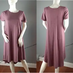 LuLaRoe hi-lo t-shirt dress in purple with chest pocket. Length 39
