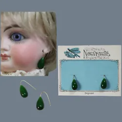 Here are a pair of wonderful antique glass drop doll earrings on the original card.