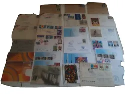 Timbres Sur Lettres,cartes Postales,anciennes.lettre de camps avec tampons,lettre ancienne avec timbre côté, autres...