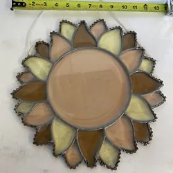 Round Sunflower Design Window Panel Suncatcher 13inchTiffany Style Stained Glass. Has a few chips see pics