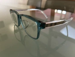 Burberry blue glasses frame made in Italy. Beautiful ClassicExcellent condition