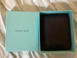 1 tiffany blue box + 1 tiffany black necklace box. 1 Tiffany blue box + 1 Tiffany Black Jewelry Box. 1 tiffany blue box...