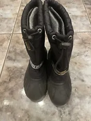 SOREL Youth Black Winter Snow Boots Waterproof Lined Size 4. Gently used Sorel Snow Boots, color: Black, youth size 4...