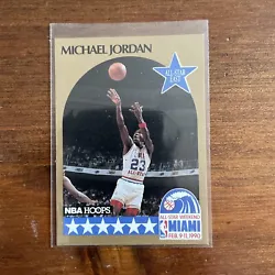 This 1990-91 NBA Hoops trading card featuring Michael Jordan is a must-have for any basketball enthusiast. The card...