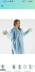 This bag of 15 blue, disposable isolation gowns is made from polyethylene material, providing level 1 protection. These...