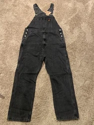 Levis Relaxed Straight Fit Overalls Faded Gray. Wash your overalls once every 10 wears at most; this increases their...