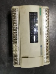 TSX07311612 - SCHNEIDER - TSX07 31 1612 / Automate programmable occasion 9 entrées 7 sorties