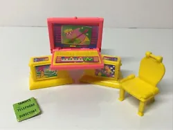 Kenner Wish World Kids File n Style Desk Chair Playset Yellow Pink 1987 Vintage. A17