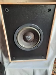 Klipsch Powered Subwoofer SW8 II. Klipsch Powered SubwooferModel: SW-8 Mk II professional quality sounds and furniture...