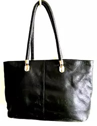 Cole Haan Large Tote Briefcase Laptop Travel Shoulder Bag. Black Pebble Leather. Top zip closure. Exterior Pockets: 1...