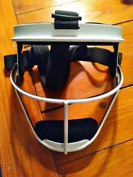 RIP-IT Defense Pro Adult Softball Mask - White - Nice Condition.[SHF] Very good condition mask , your getting exactly...