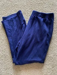 UGG WOMENS SWEATPANTS AUTHENTIC SIZE XXL WIDE BOTTOMS. Has pocket space! Any questions feel free to message