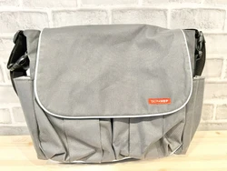 SKIP HOP Dash Deluxe Over Shoulder On Stroller diaper bag.