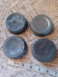 This lot includes 4 Atlas Zinc canning lids that are perfect for any collector or DIY project. The lids are compatible...